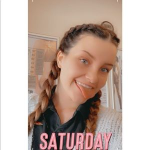 Meet your Posher, Hailey